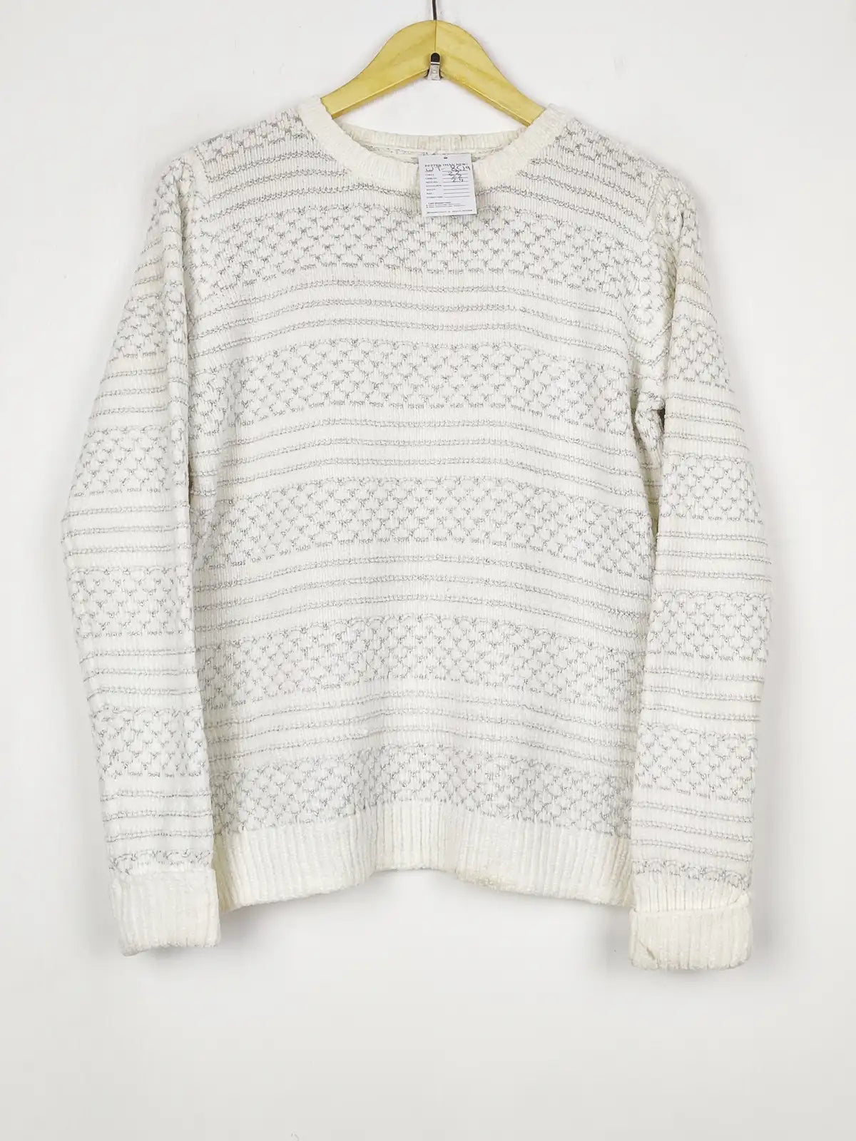 Buy online pre-used pre-loved 100% authentic & Original branded Unknown Brand (WT-10520) available in Pakistan. Top international brands avilable.