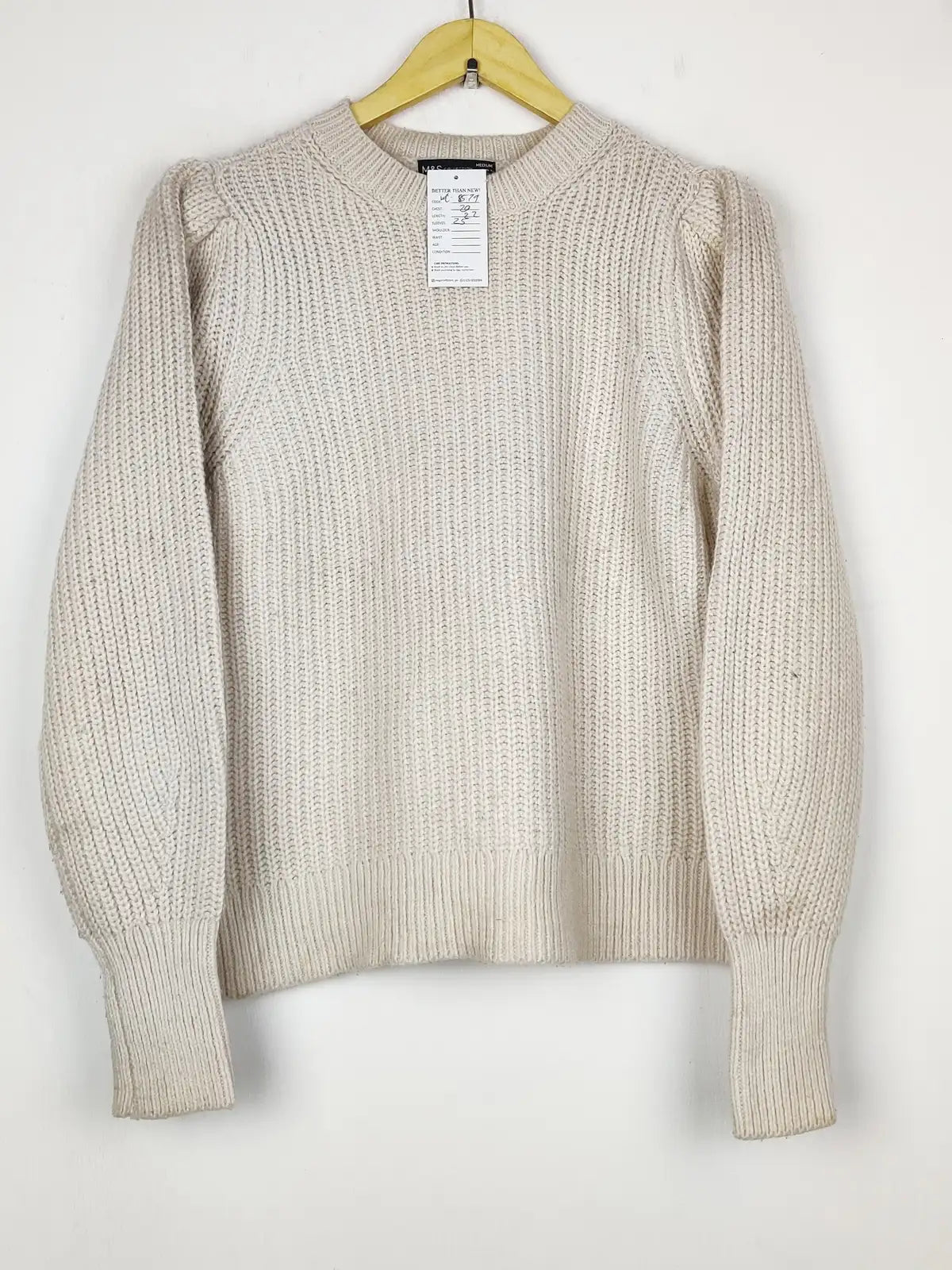 Buy online pre-used pre-loved 100% authentic & Original branded Marks & Spencer (WT-10580) available in Pakistan. Top international brands avilable.