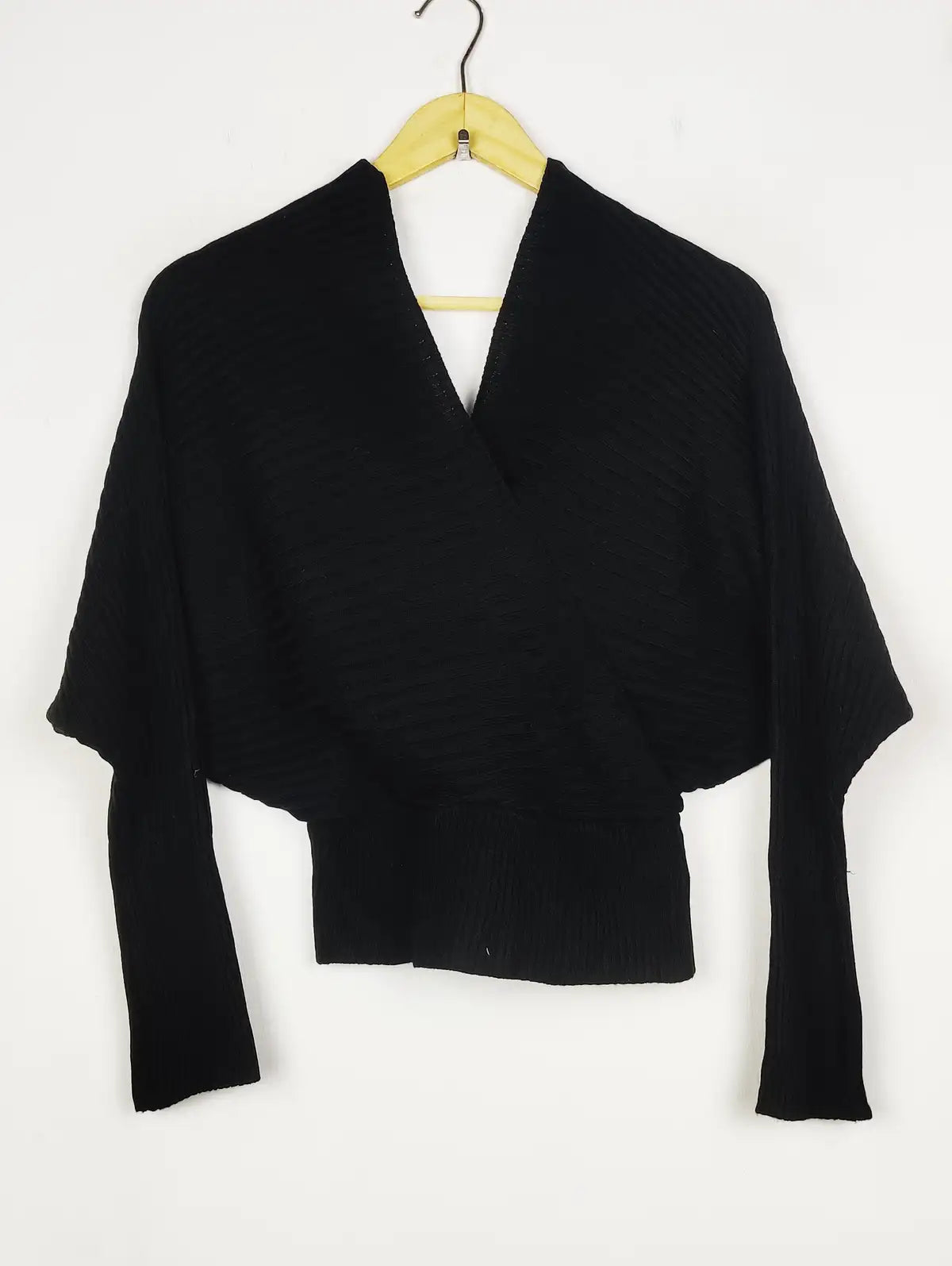 Buy online pre-used pre-loved 100% authentic & Original branded Prettylittlething (WT-10626) available in Pakistan. Top international brands avilable.