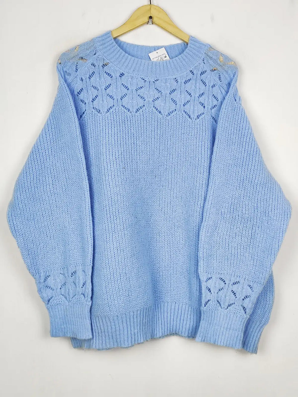 Buy online pre-used pre-loved 100% authentic & Original branded Unknown Brand (WT-10646) available in Pakistan. Top international brands avilable.