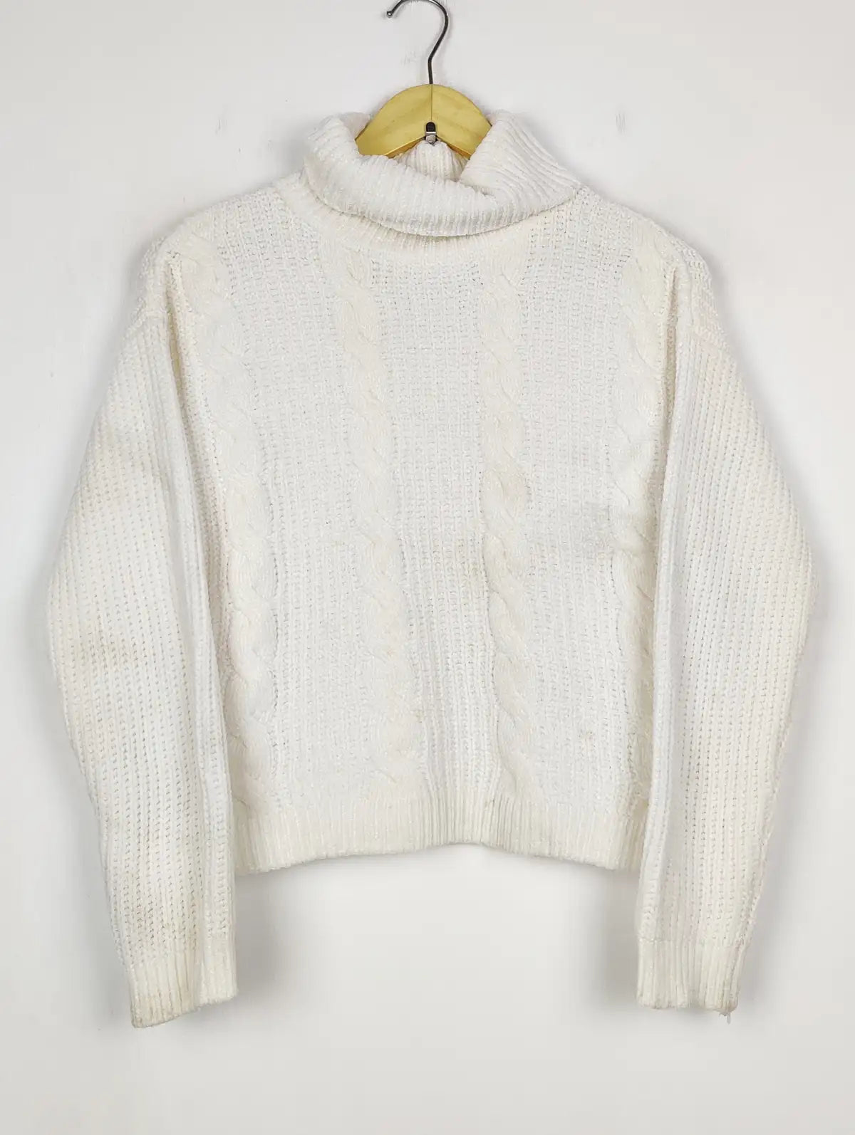 Buy online pre-used pre-loved 100% authentic & Original branded Primark (WT-10647) available in Pakistan. Top international brands avilable.