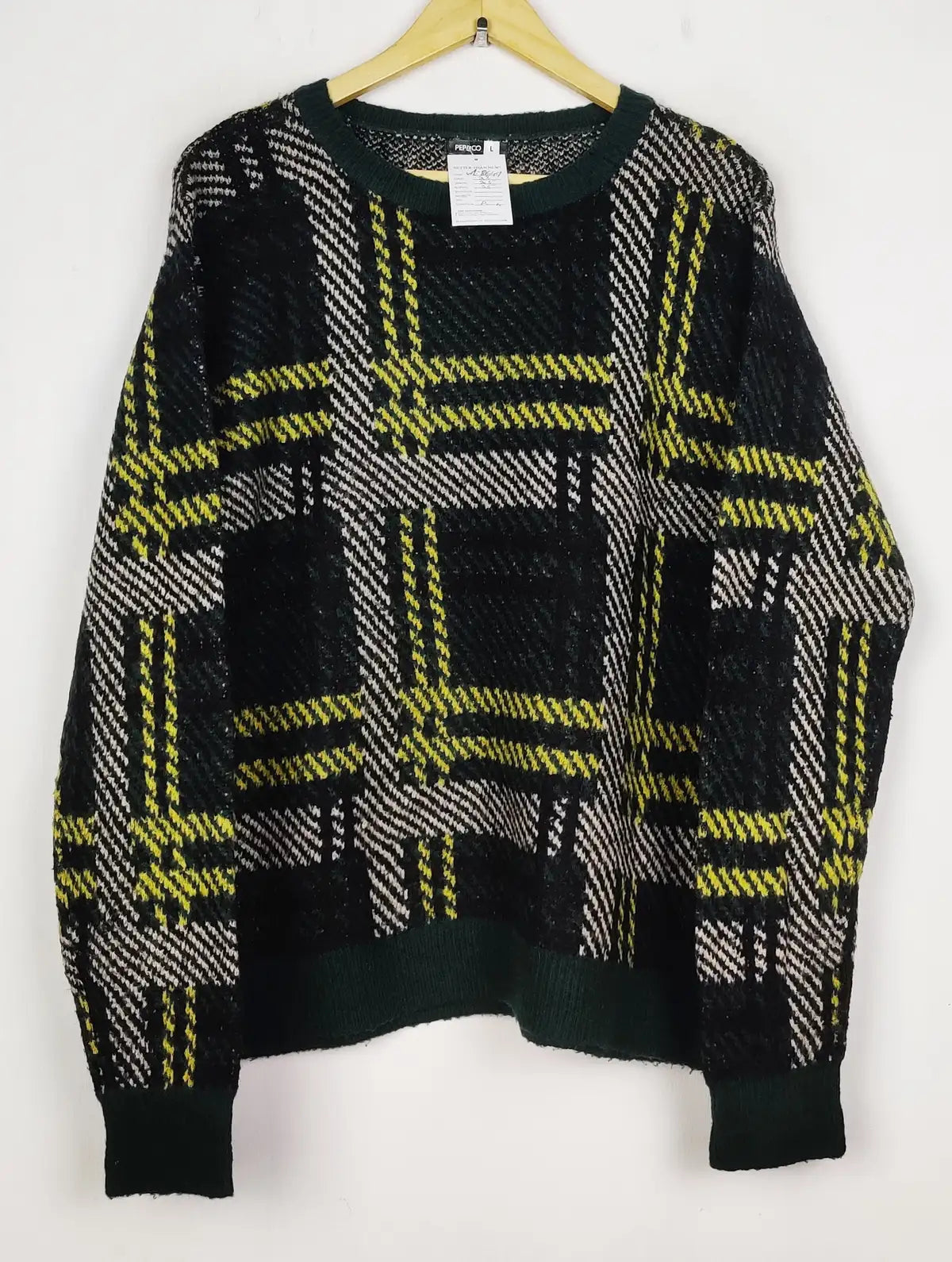 Buy online pre-used pre-loved 100% authentic & Original branded Pep&Co (WT-10649) available in Pakistan. Top international brands avilable.