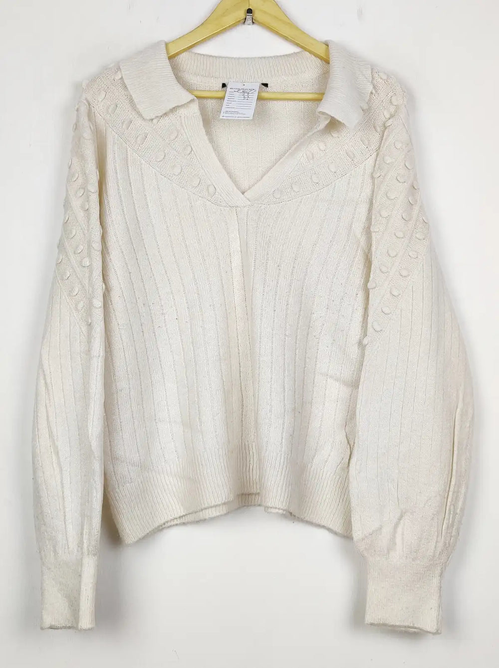 Buy online pre-used pre-loved 100% authentic & Original branded Unknown Brand (WT-10677) available in Pakistan. Top international brands avilable.