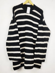 Buy online pre-used pre-loved 100% authentic & Original branded H&M (WT-10761) available in Pakistan. Top international brands avilable.