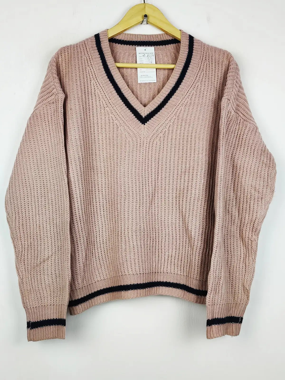 Buy online pre-used pre-loved 100% authentic & Original branded Unknown Brand (WT-10773) available in Pakistan. Top international brands avilable.