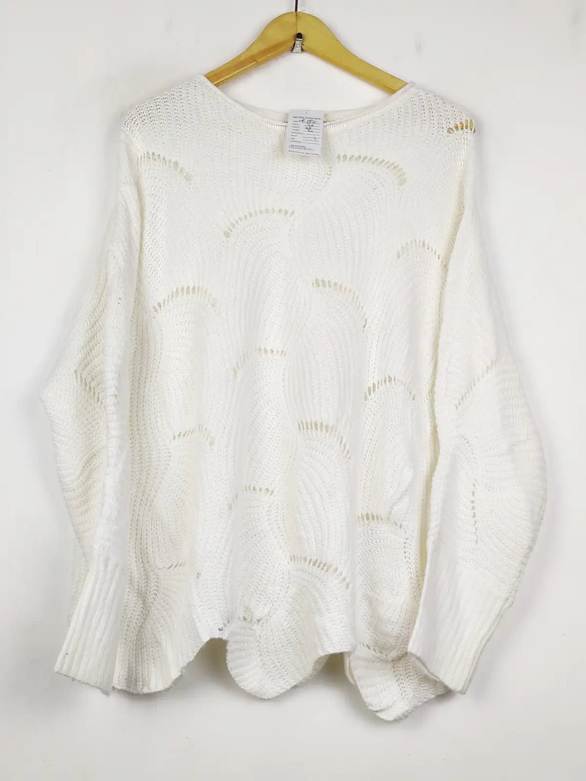 Buy online pre-used pre-loved 100% authentic & Original branded Unknown Brand (WT-10814) available in Pakistan. Top international brands avilable.