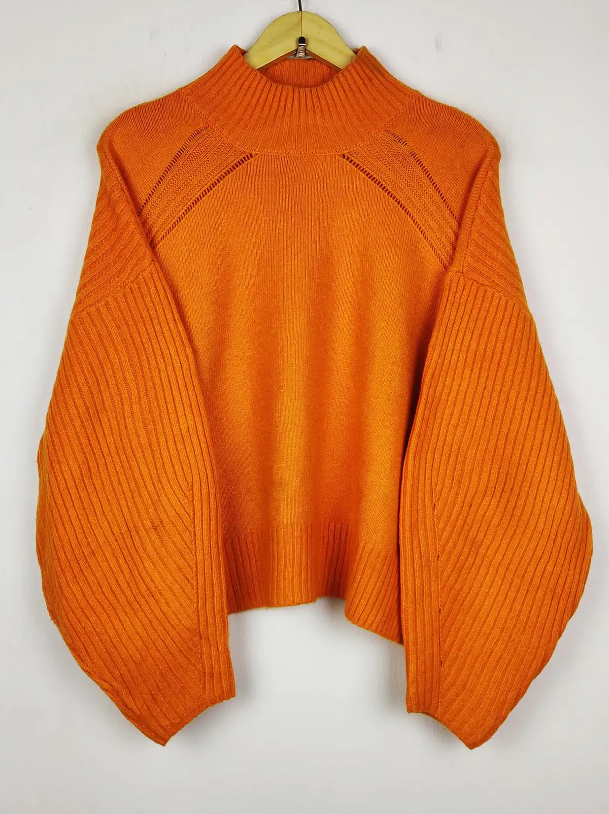 Buy online pre-used pre-loved 100% authentic & Original branded River Island (WT-10848) available in Pakistan. Top international brands avilable.