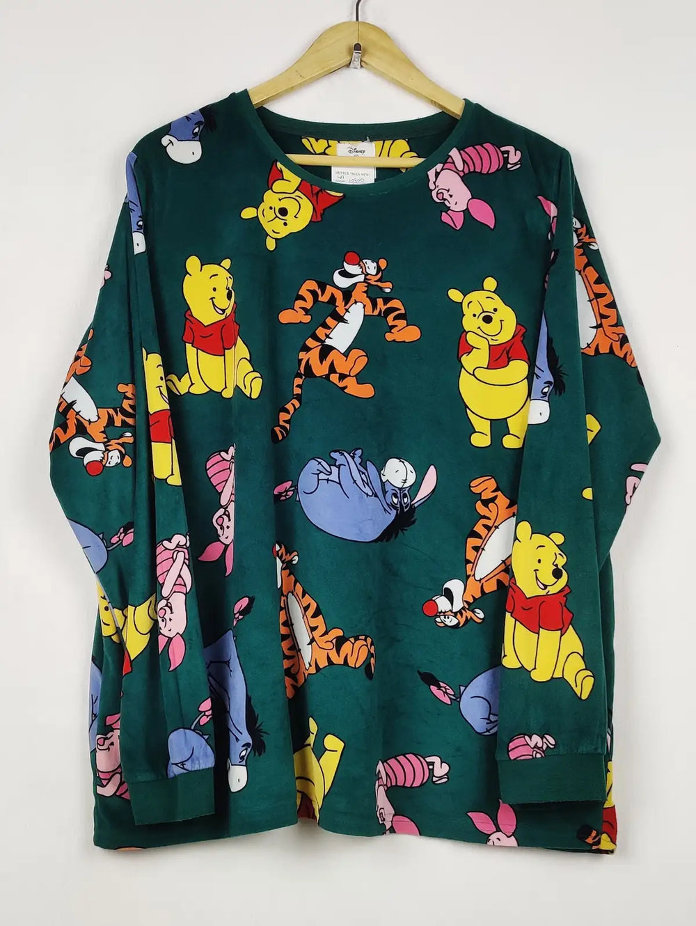 Buy online pre-used pre-loved 100% authentic & Original branded Disney (WT-10900) available in Pakistan. Top international brands avilable.