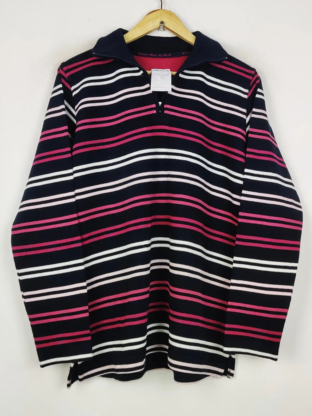 Buy online pre-used pre-loved 100% authentic & Original branded Women Wear (WT-10995) available in Pakistan. Top international brands avilable.