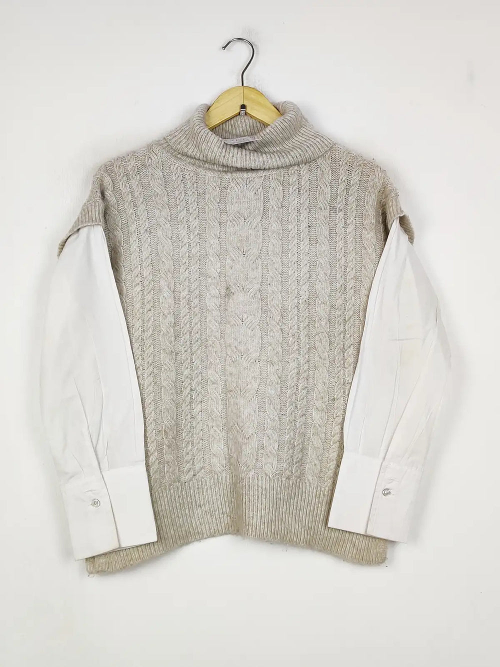 Buy online pre-used pre-loved 100% authentic & Original branded Dunnes Stores (WT-11028) available in Pakistan. Top international brands avilable.