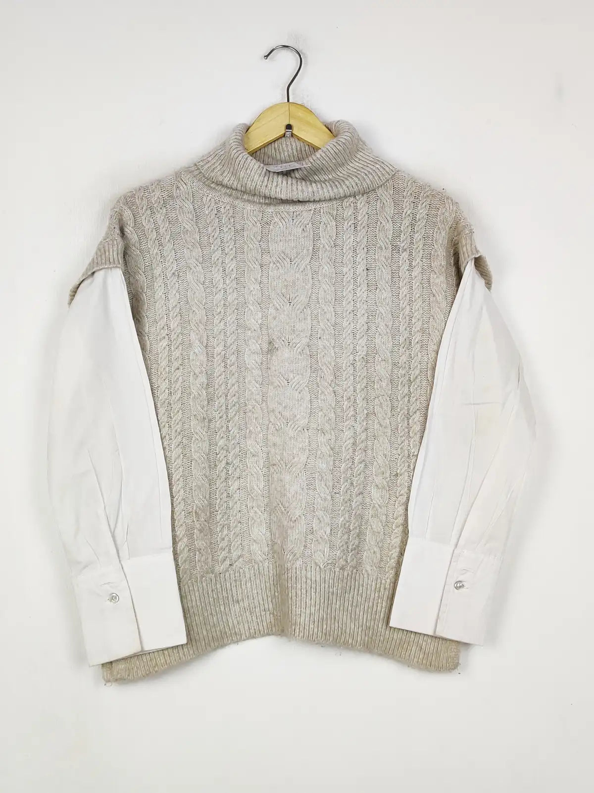 Buy online pre-used pre-loved 100% authentic & Original branded Dunnes Stores (WT-11028) available in Pakistan. Top international brands avilable.