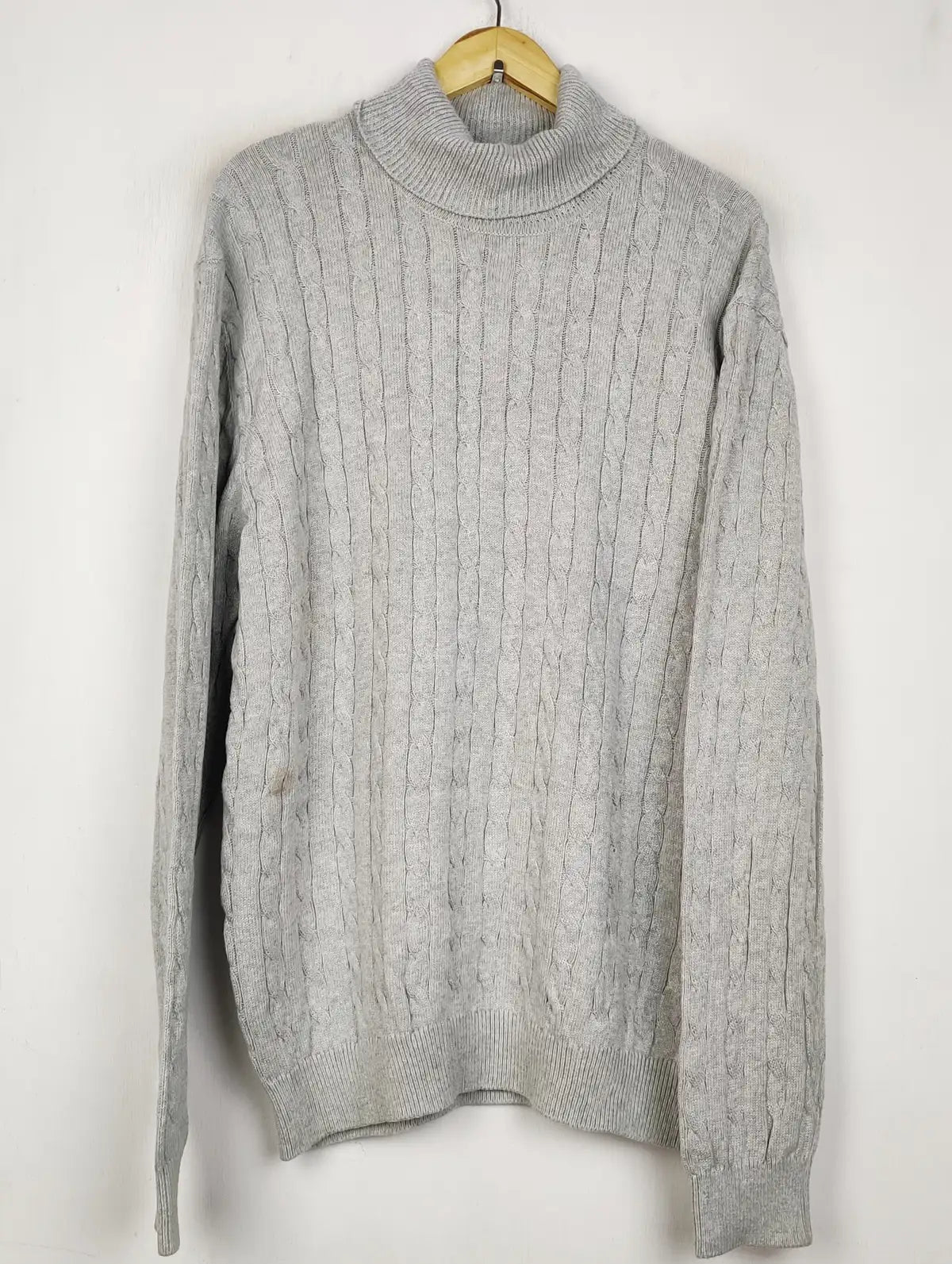 Buy online pre-used pre-loved 100% authentic & Original branded John Henric (WT-11061) available in Pakistan. Top international brands avilable.