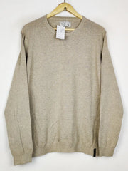 Buy online pre-used pre-loved 100% authentic & Original branded Jack & Jones (WT-11073) available in Pakistan. Top international brands avilable.