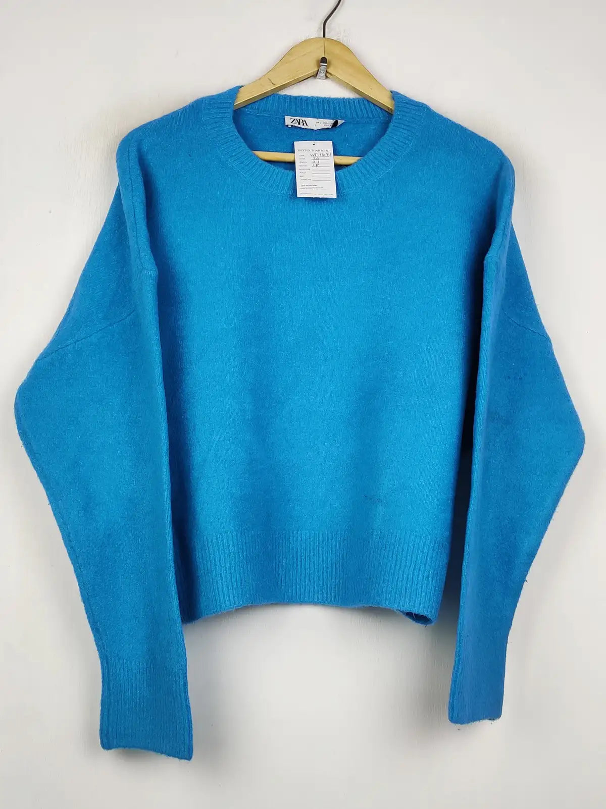 Buy online pre-used pre-loved 100% authentic & Original branded Zara (WT-11094) available in Pakistan. Top international brands avilable.