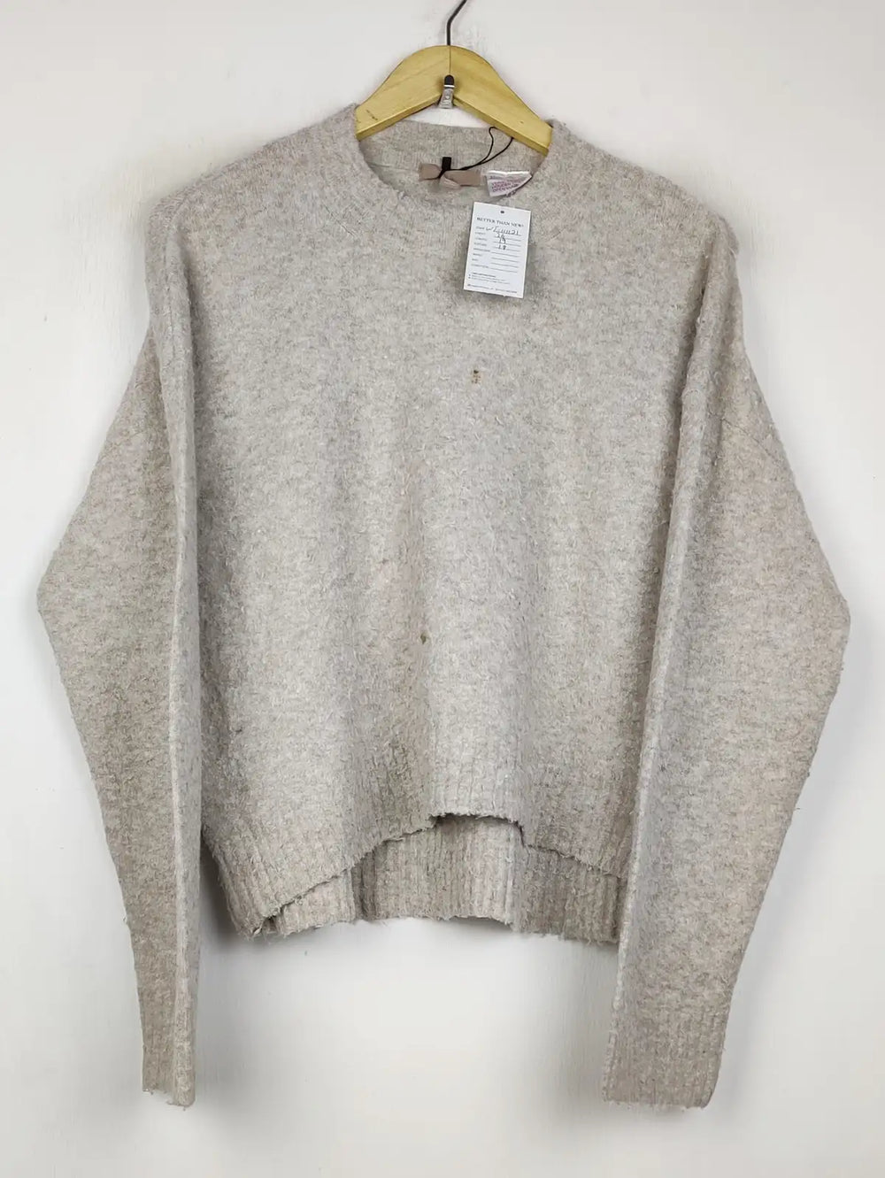 Buy online pre-used pre-loved 100% authentic & Original branded H&M (WT-11121) available in Pakistan. Top international brands avilable.