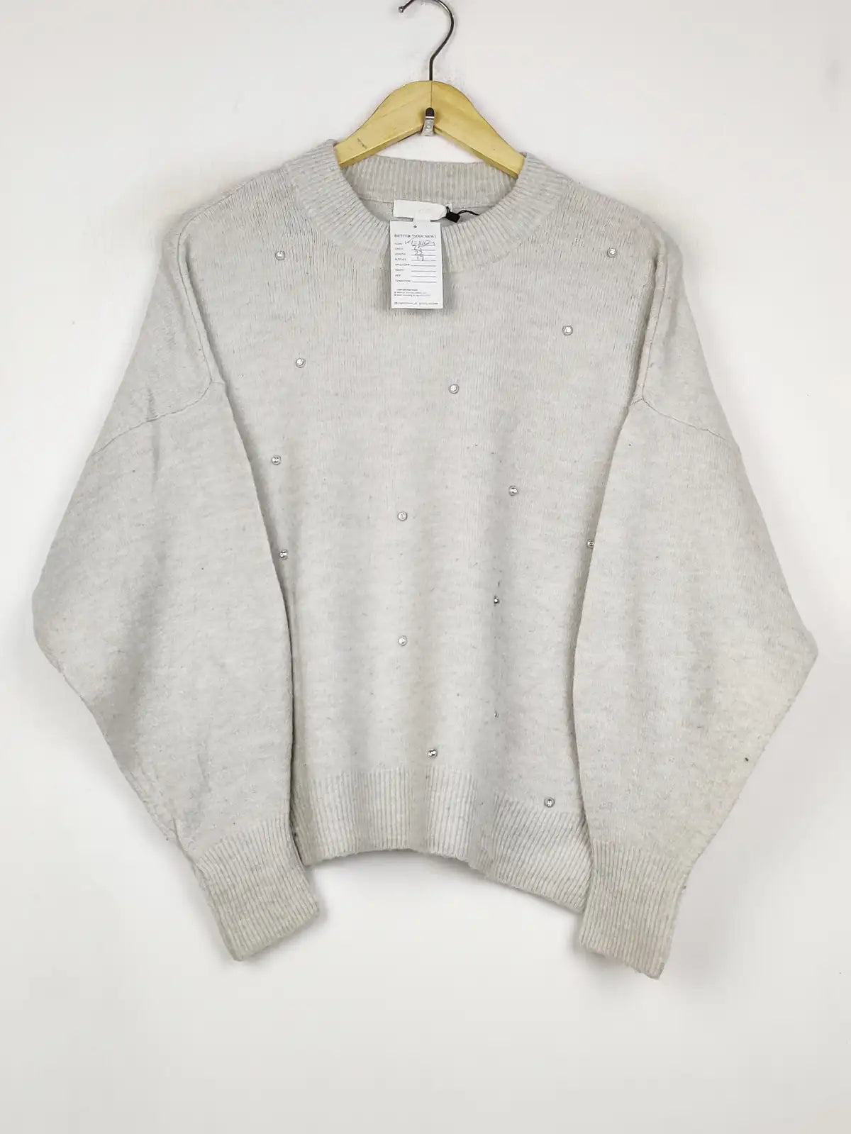 Buy online pre-used pre-loved 100% authentic & Original branded H&M (WT-11124) available in Pakistan. Top international brands avilable.