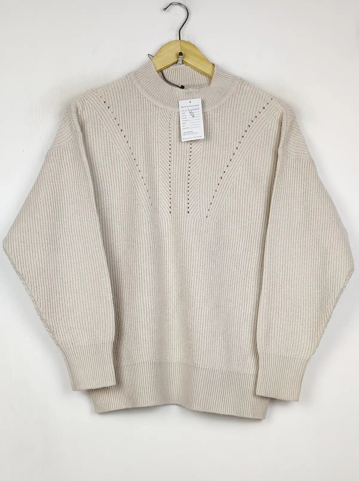 Buy online pre-used pre-loved 100% authentic & Original branded Mango (WT-11127) available in Pakistan. Top international brands avilable.