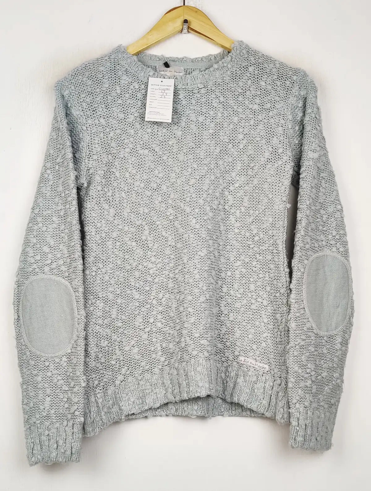 Buy online pre-used pre-loved 100% authentic & Original branded La Belle En Karite (WT-11140) available in Pakistan. Top international brands avilable.