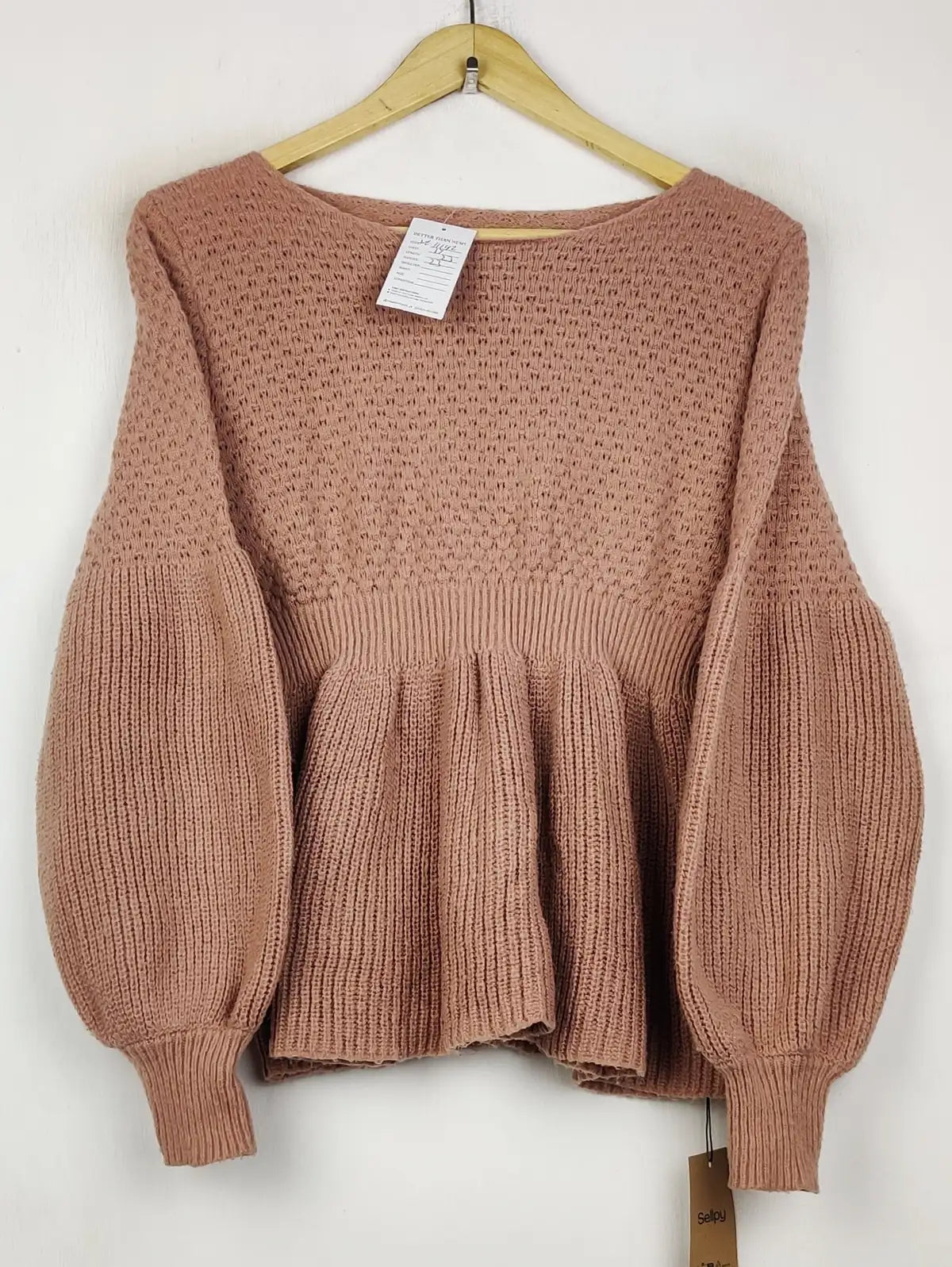 Buy online pre-used pre-loved 100% authentic & Original branded Shein (WT-11142) available in Pakistan. Top international brands avilable.