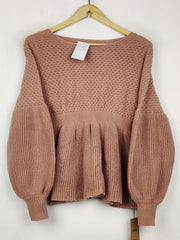 Buy online pre-used pre-loved 100% authentic & Original branded Shein (WT-11142) available in Pakistan. Top international brands avilable.