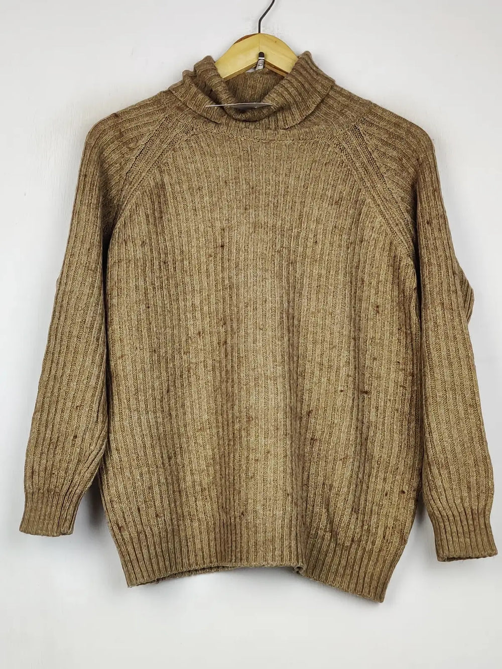 Buy online pre-used pre-loved 100% authentic & Original branded Mango (WT-11144) available in Pakistan. Top international brands avilable.