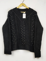 Buy online pre-used pre-loved 100% authentic & Original branded H&M (WT-11149) available in Pakistan. Top international brands avilable.
