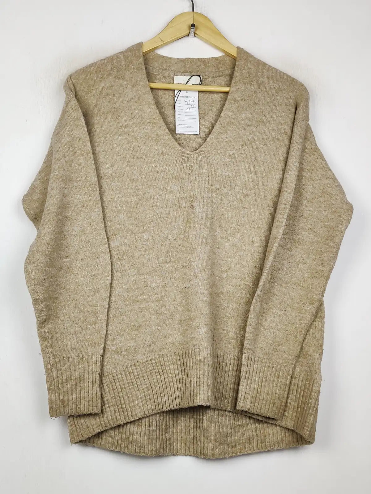 Buy online pre-used pre-loved 100% authentic & Original branded H&M (WT-11160) available in Pakistan. Top international brands avilable.