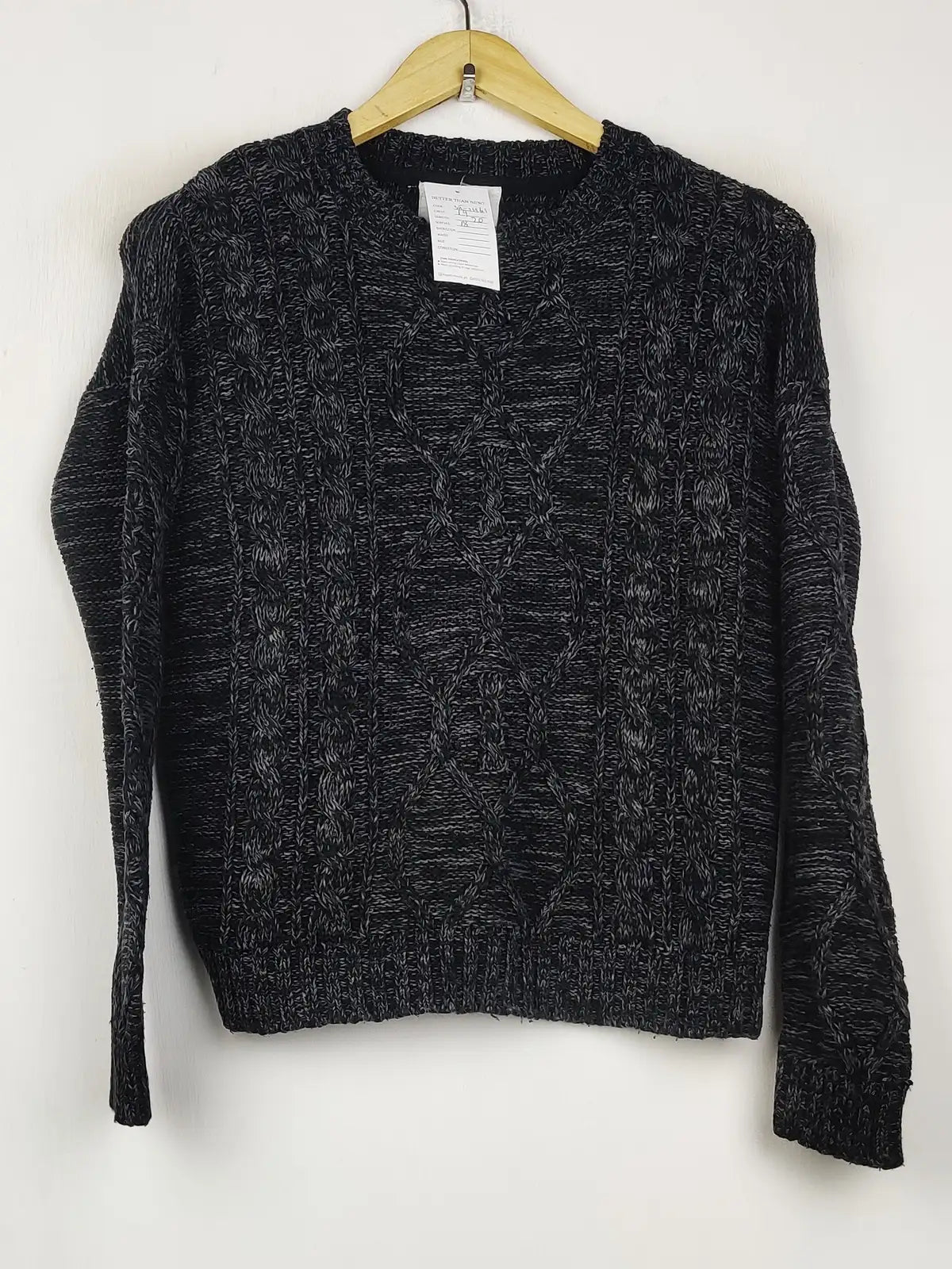 Buy online pre-used pre-loved 100% authentic & Original branded 157R (WT-11161) available in Pakistan. Top international brands avilable.