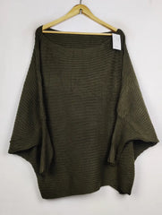 Buy online pre-used pre-loved 100% authentic & Original branded Shein (WT-11175) available in Pakistan. Top international brands avilable.