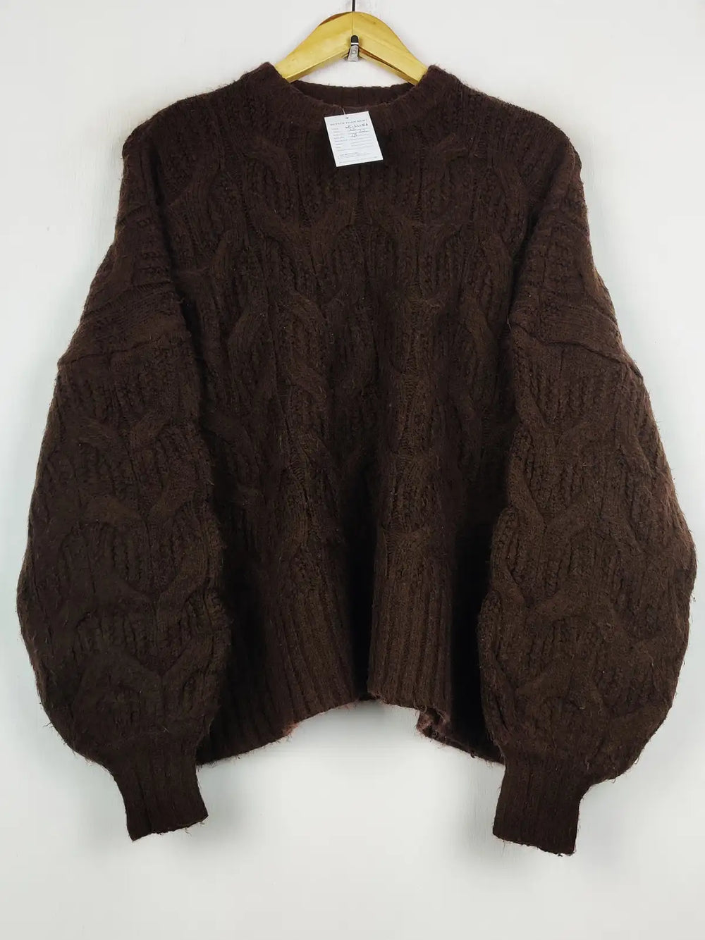 Buy online pre-used pre-loved 100% authentic & Original branded Boohoo (WT-11186) available in Pakistan. Top international brands avilable.