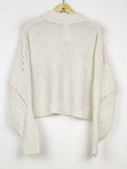 Buy online pre-used pre-loved 100% authentic & Original branded H&M (WT-11235) available in Pakistan. Top international brands avilable.