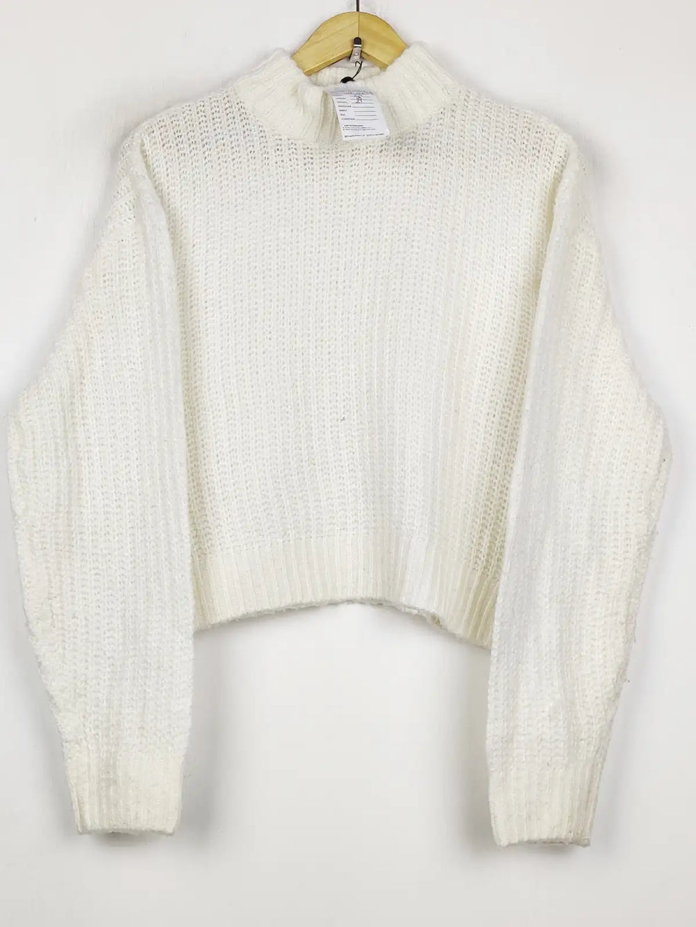 Buy online pre-used pre-loved 100% authentic & Original branded H&M (WT-11249) available in Pakistan. Top international brands avilable.