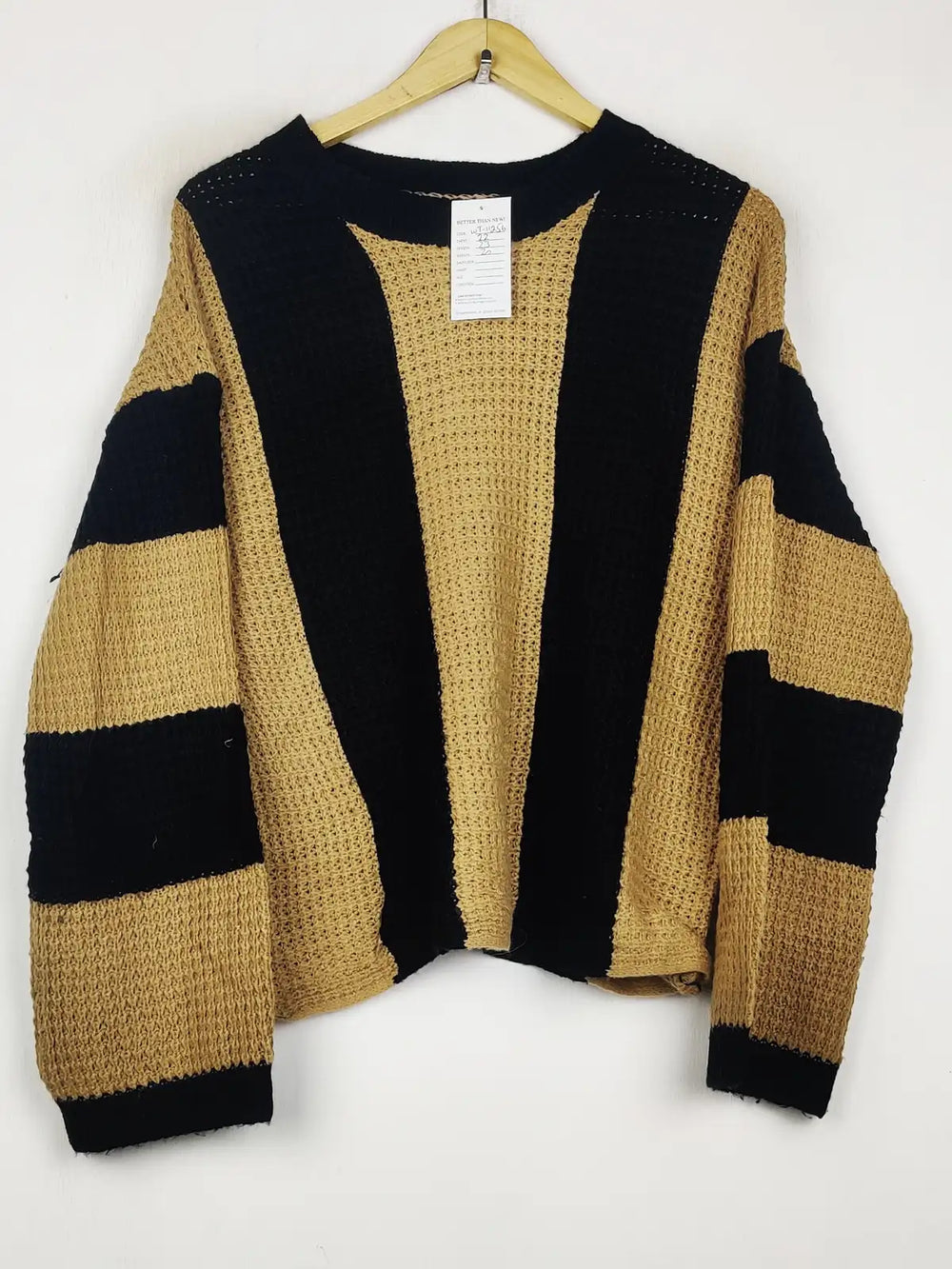 Buy online pre-used pre-loved 100% authentic & Original branded Shein (WT-11256) available in Pakistan. Top international brands avilable.