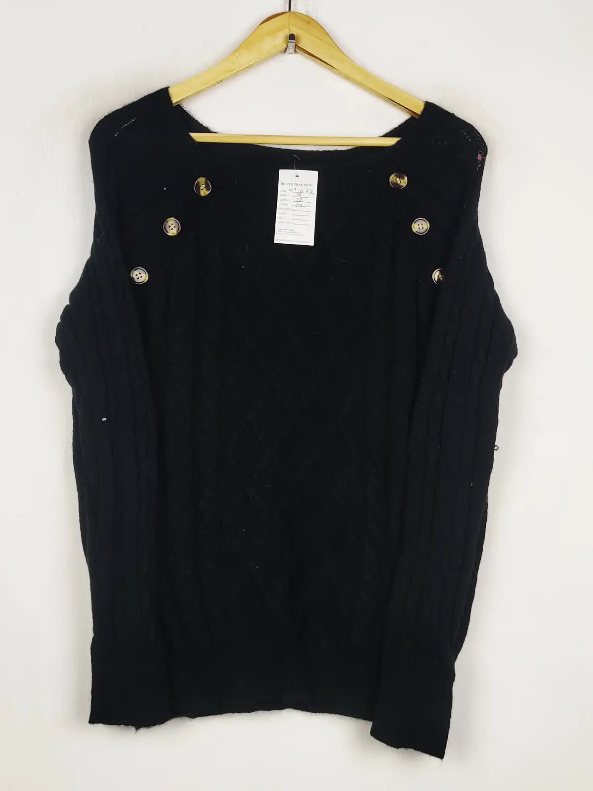 Buy online pre-used pre-loved 100% authentic & Original branded Unknown Brand (WT-11272) available in Pakistan. Top international brands avilable.