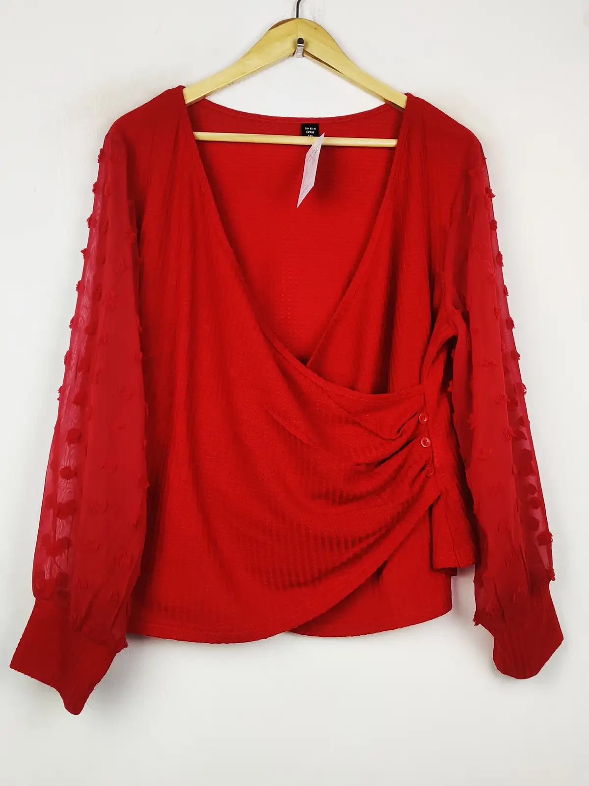 Buy online pre-used pre-loved 100% authentic & Original branded Shein (WT-11328) available in Pakistan. Top international brands avilable.