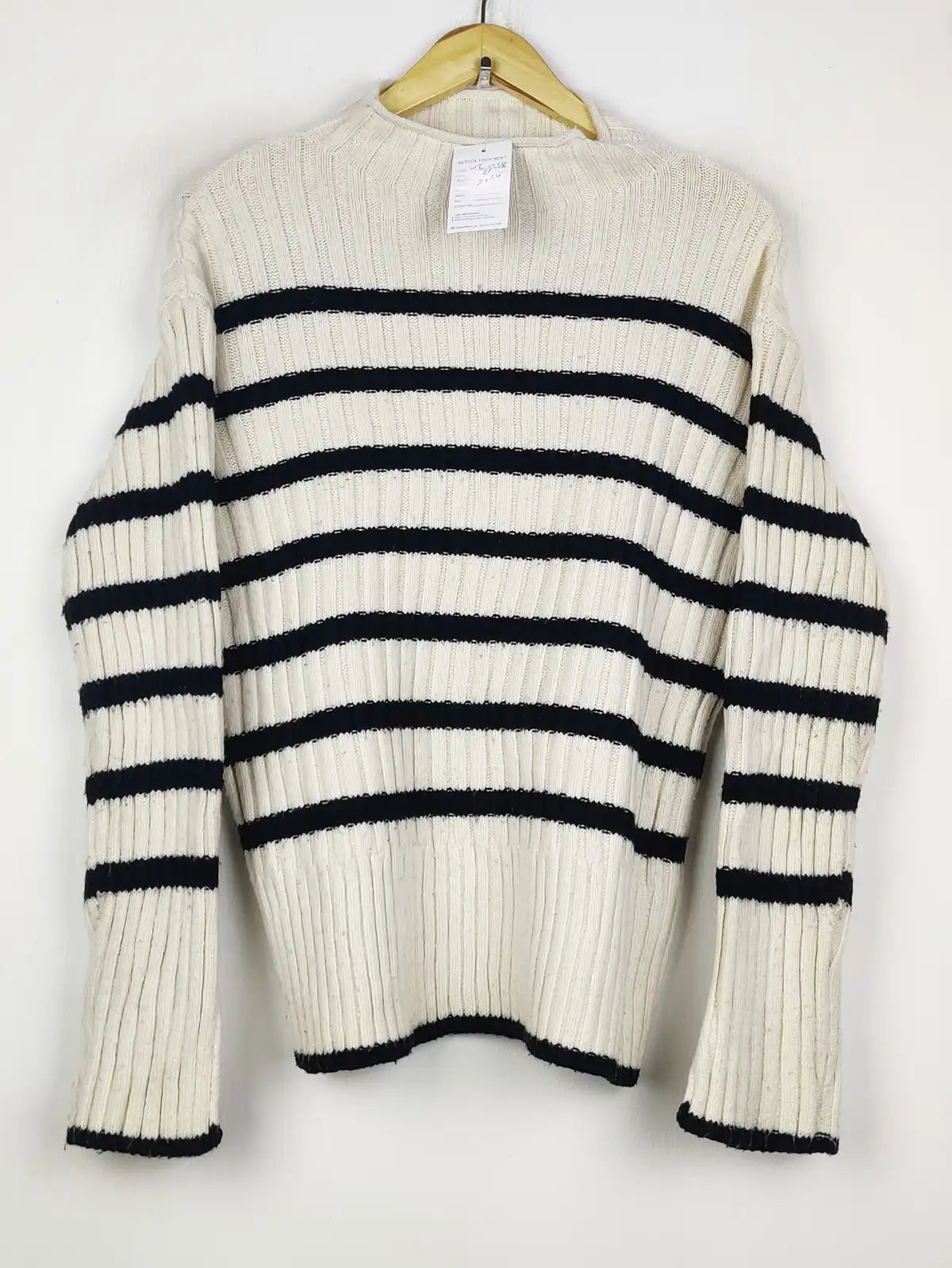 Buy online pre-used pre-loved 100% authentic & Original branded Zara (WT-11338) available in Pakistan. Top international brands avilable.