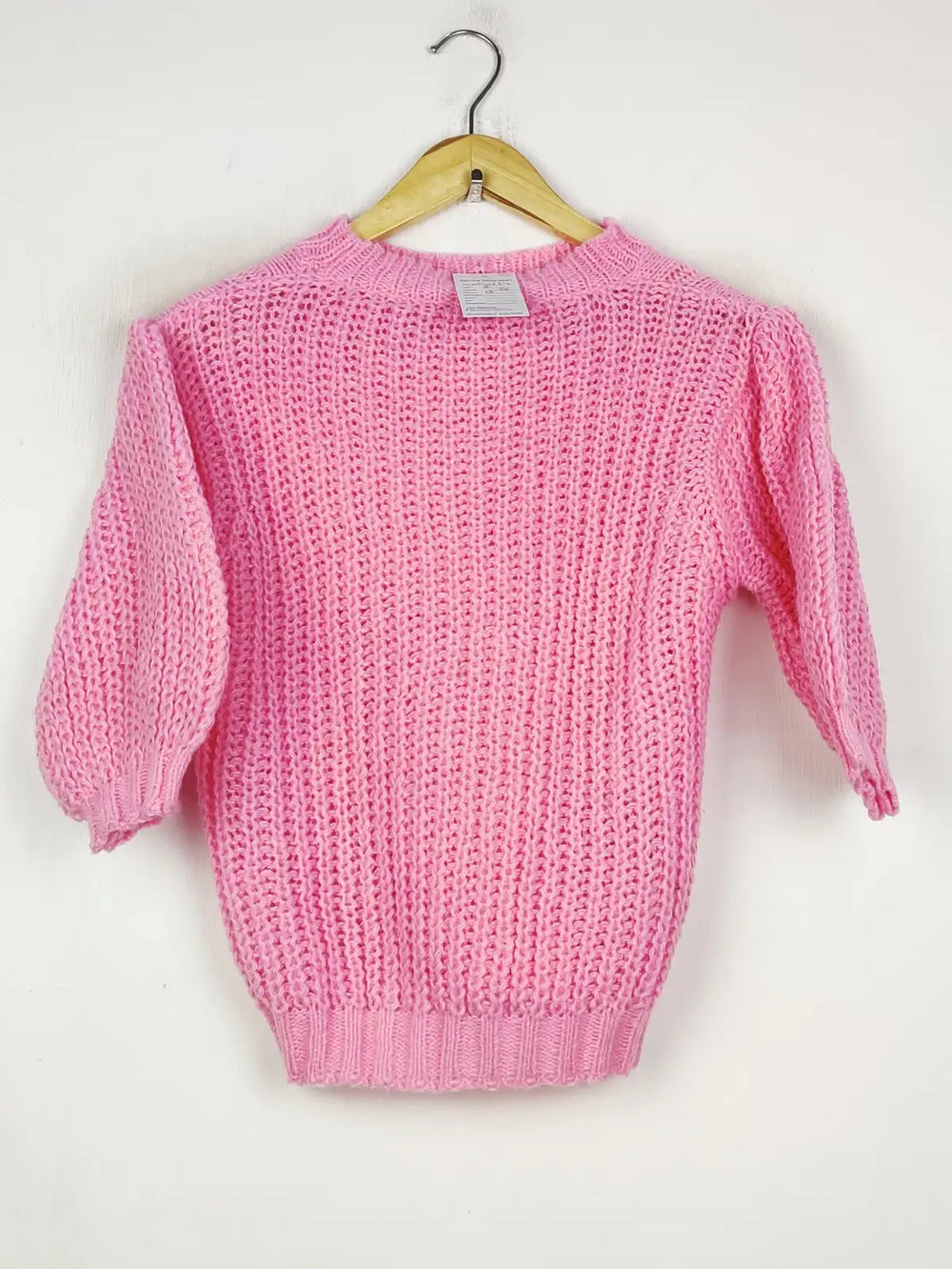 Buy online pre-used pre-loved 100% authentic & Original branded Unknown Brand (WT-11384) available in Pakistan. Top international brands avilable.