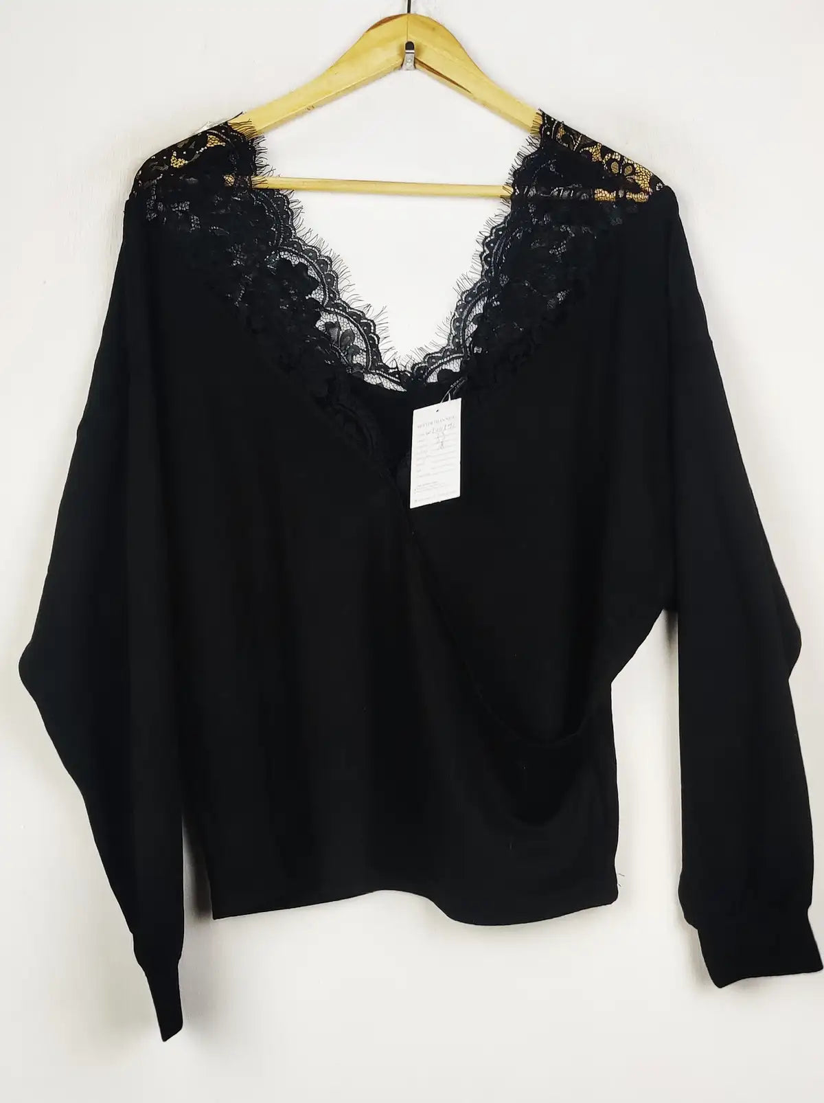 Buy online pre-used pre-loved 100% authentic & Original branded Shein (WT-11391) available in Pakistan. Top international brands avilable.