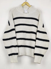 Buy online pre-used pre-loved 100% authentic & Original branded H&M (WT-11405) available in Pakistan. Top international brands avilable.