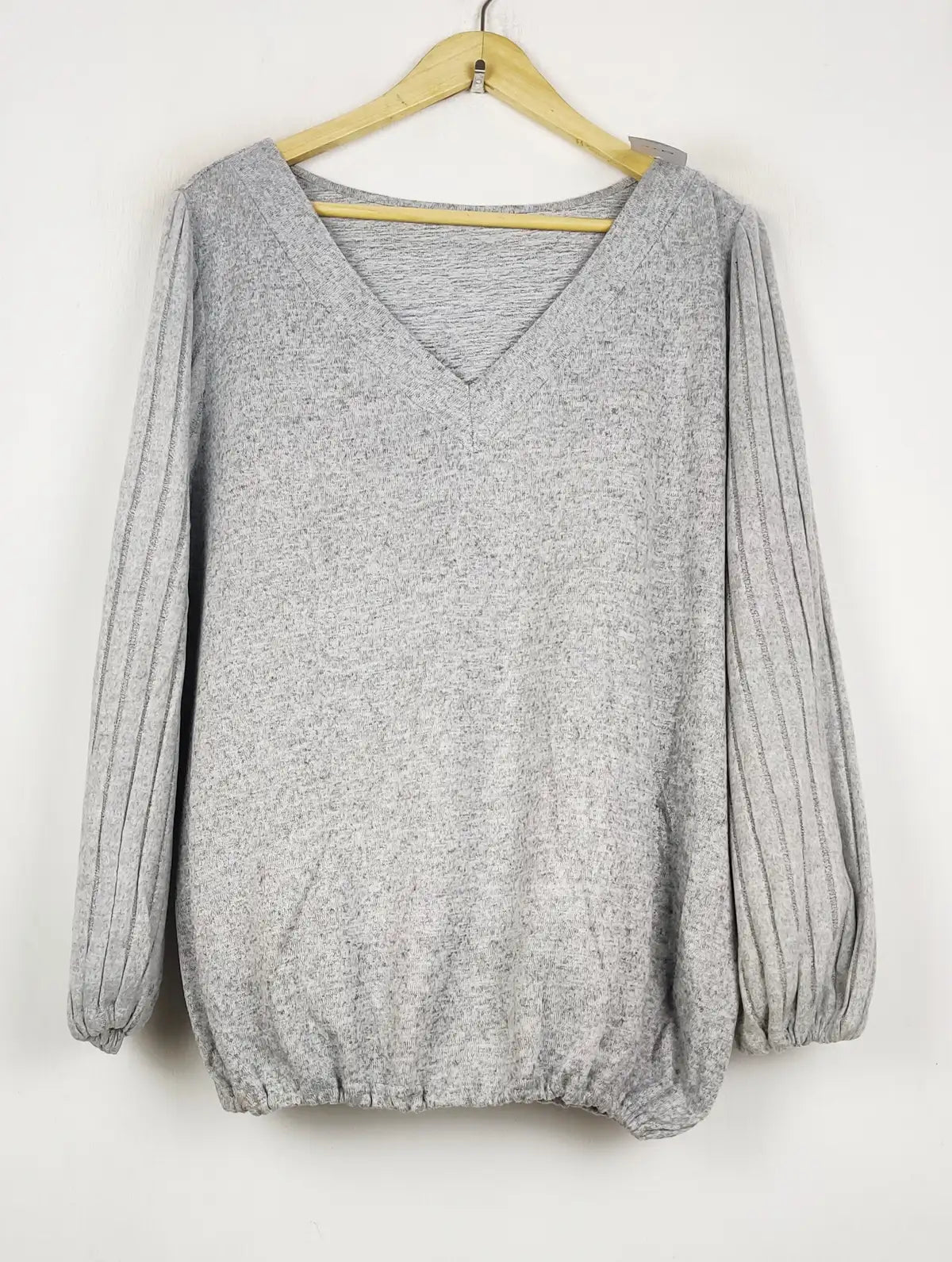 Buy online pre-used pre-loved 100% authentic & Original branded Shein (WT-11411) available in Pakistan. Top international brands avilable.
