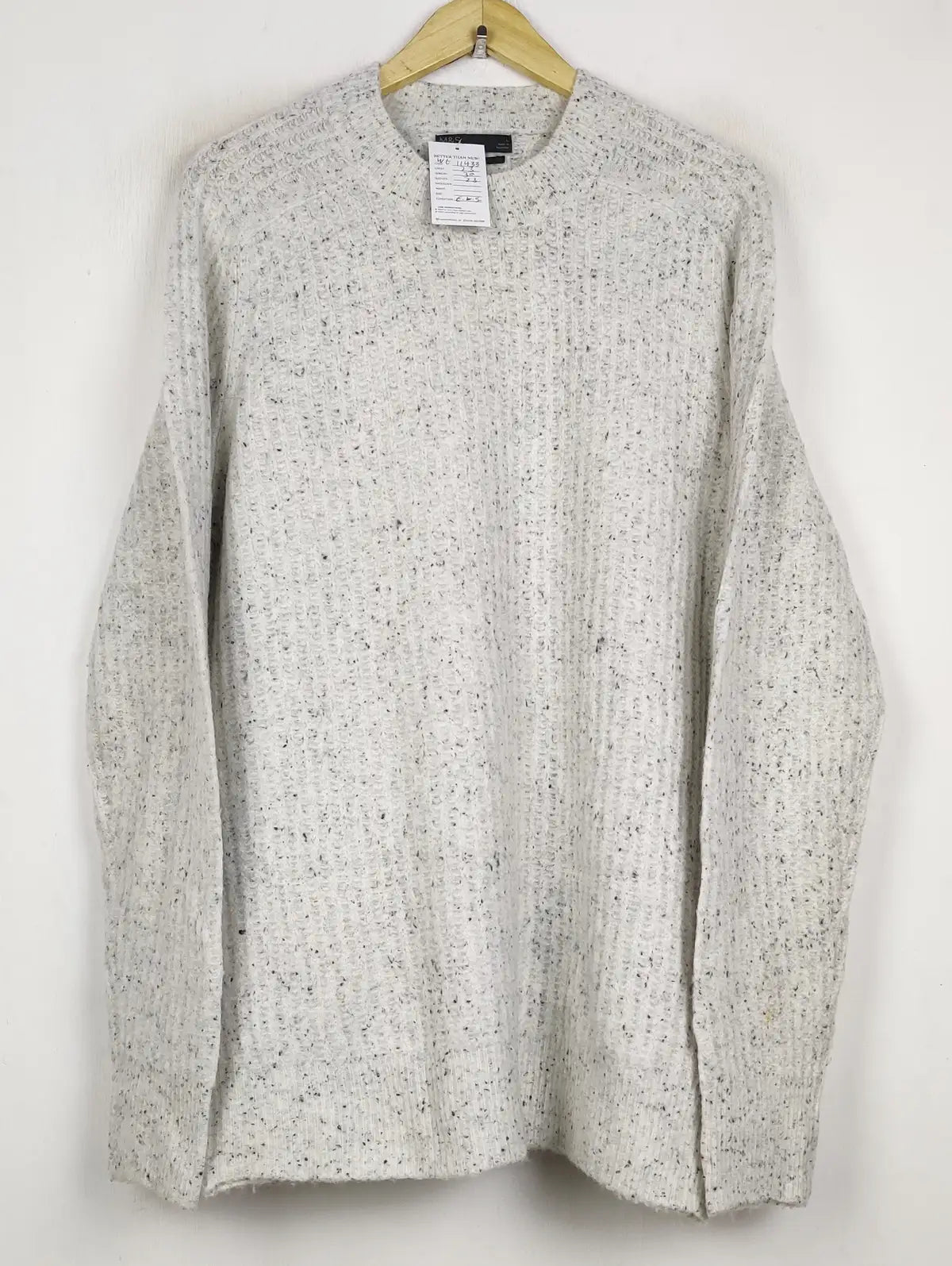 Buy online pre-used pre-loved 100% authentic & Original branded Marks & Spencer (WT-11433) available in Pakistan. Top international brands avilable.