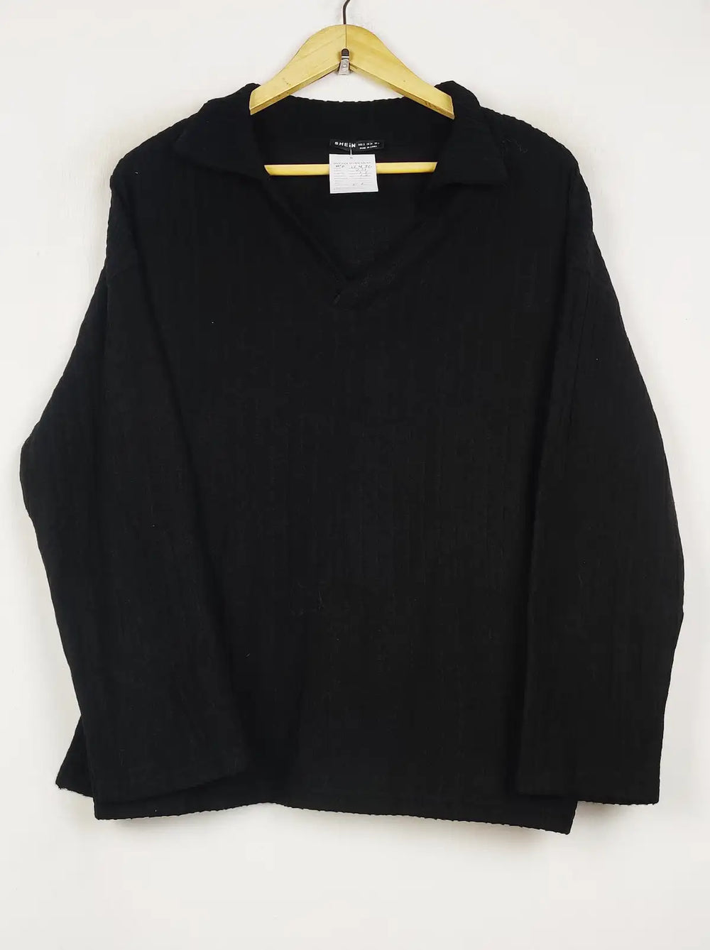 Buy online pre-used pre-loved 100% authentic & Original branded Shein (WT-11436) available in Pakistan. Top international brands avilable.