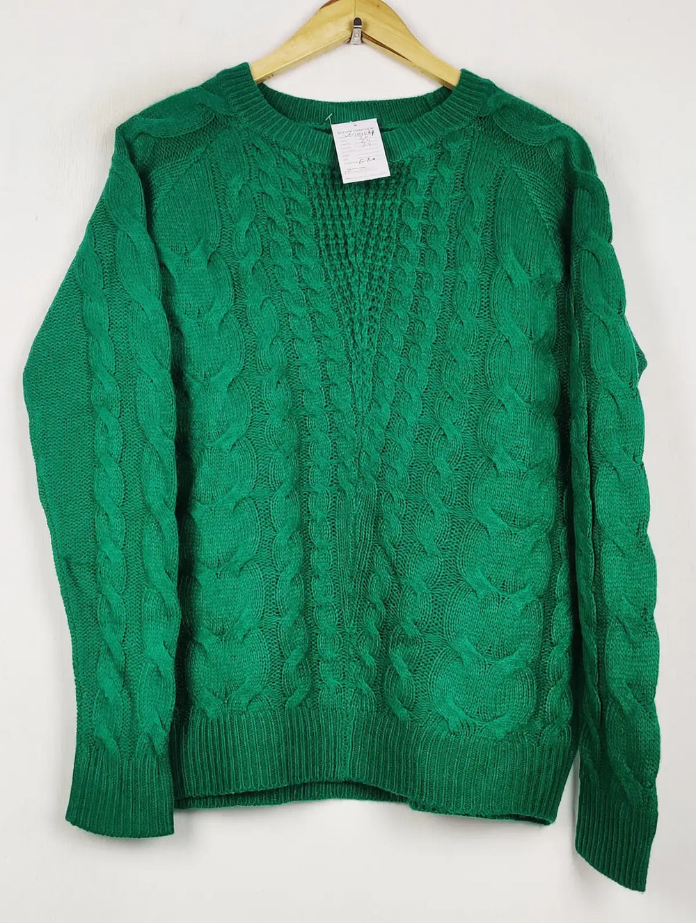 Buy online pre-used pre-loved 100% authentic & Original branded Paramour (WT-11454) available in Pakistan. Top international brands avilable.