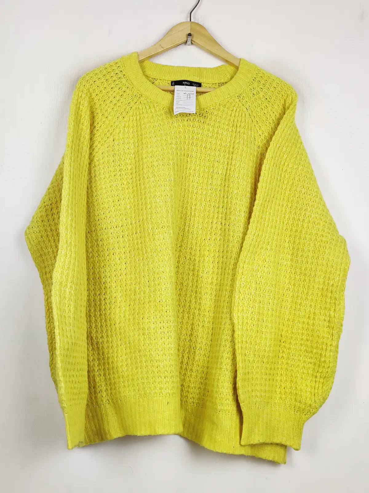 Buy online pre-used pre-loved 100% authentic & Original branded Mango (WT-11465) available in Pakistan. Top international brands avilable.