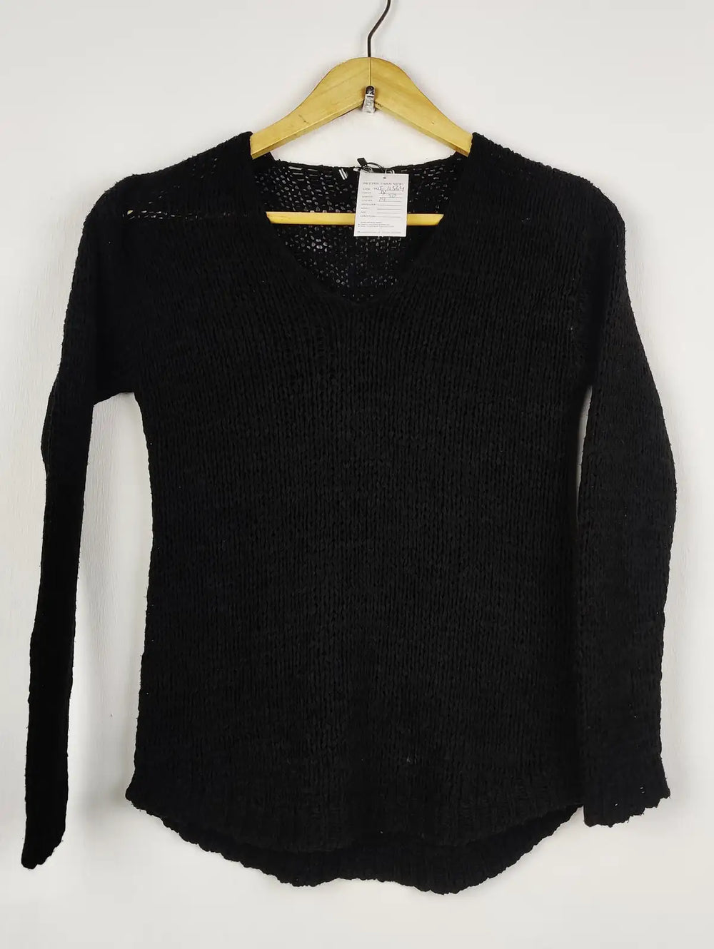 Buy online pre-used pre-loved 100% authentic & Original branded Unknown Brand (WT-11564) available in Pakistan. Top international brands avilable.