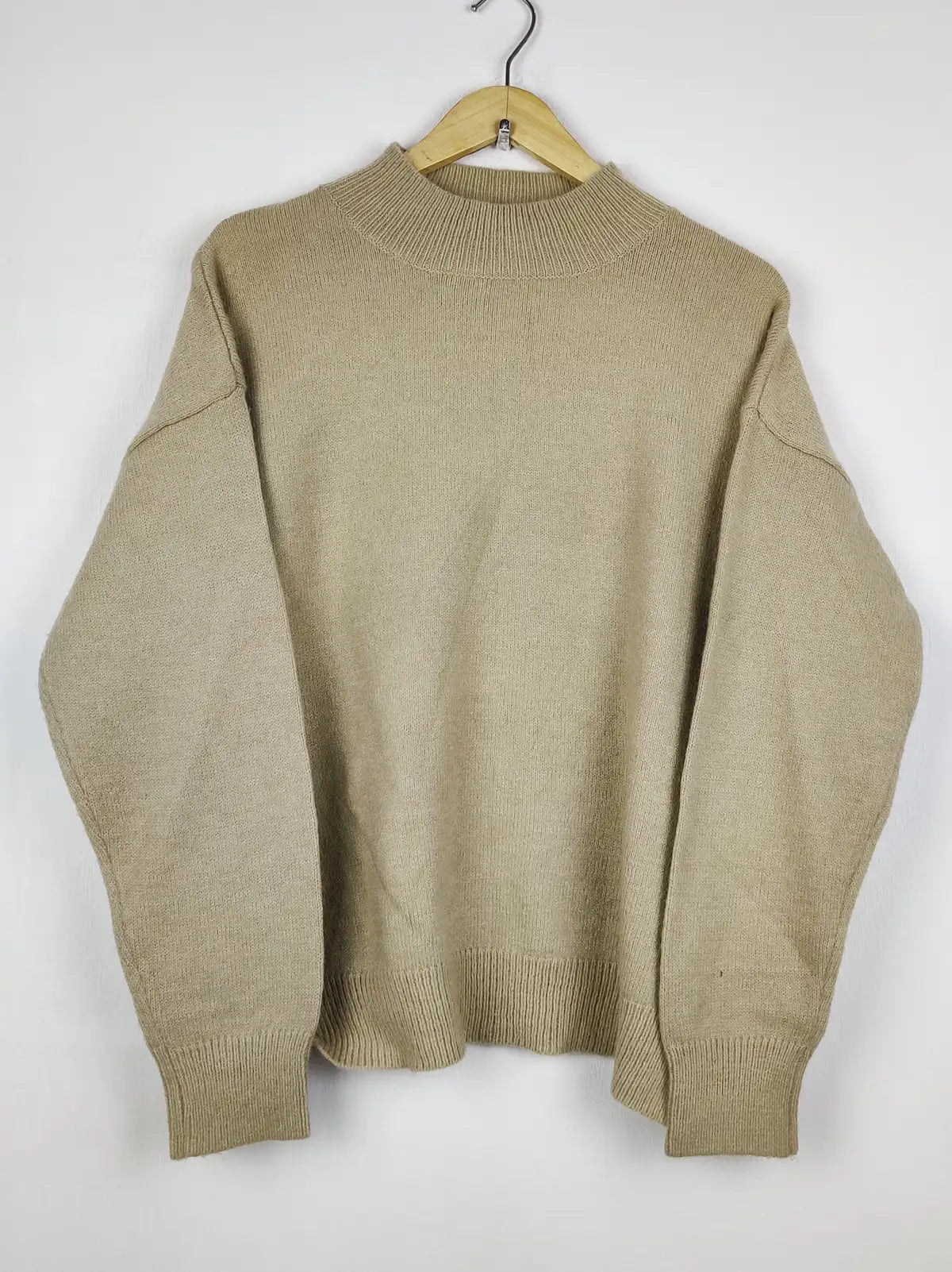 Buy online pre-used pre-loved 100% authentic & Original branded Shein (WT-11567) available in Pakistan. Top international brands avilable.