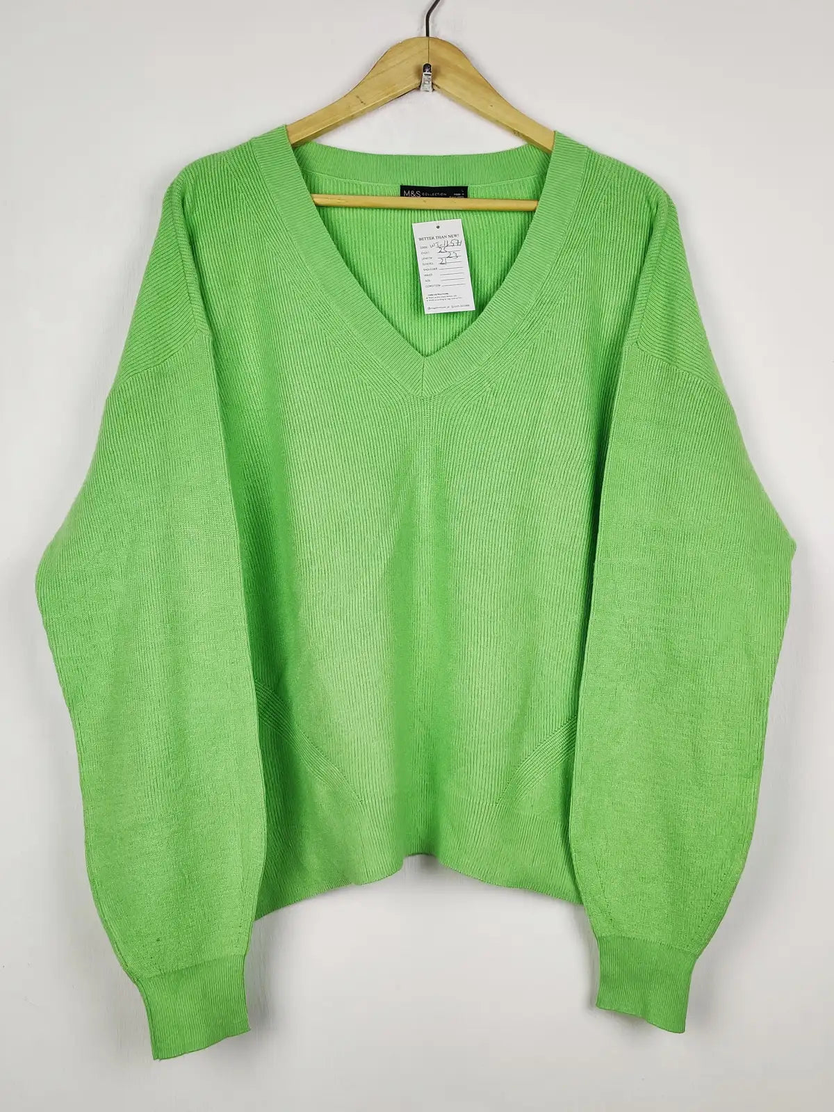 Buy online pre-used pre-loved 100% authentic & Original branded Marks & Spencer (WT-11571) available in Pakistan. Top international brands avilable.