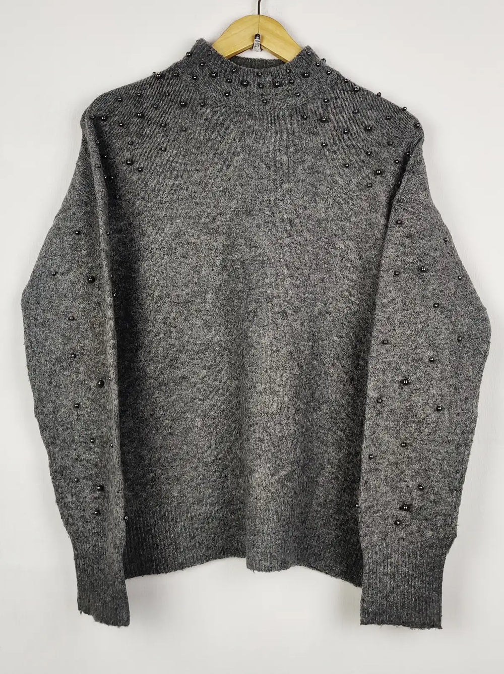 Buy online pre-used pre-loved 100% authentic & Original branded Primark (WT-11572) available in Pakistan. Top international brands avilable.