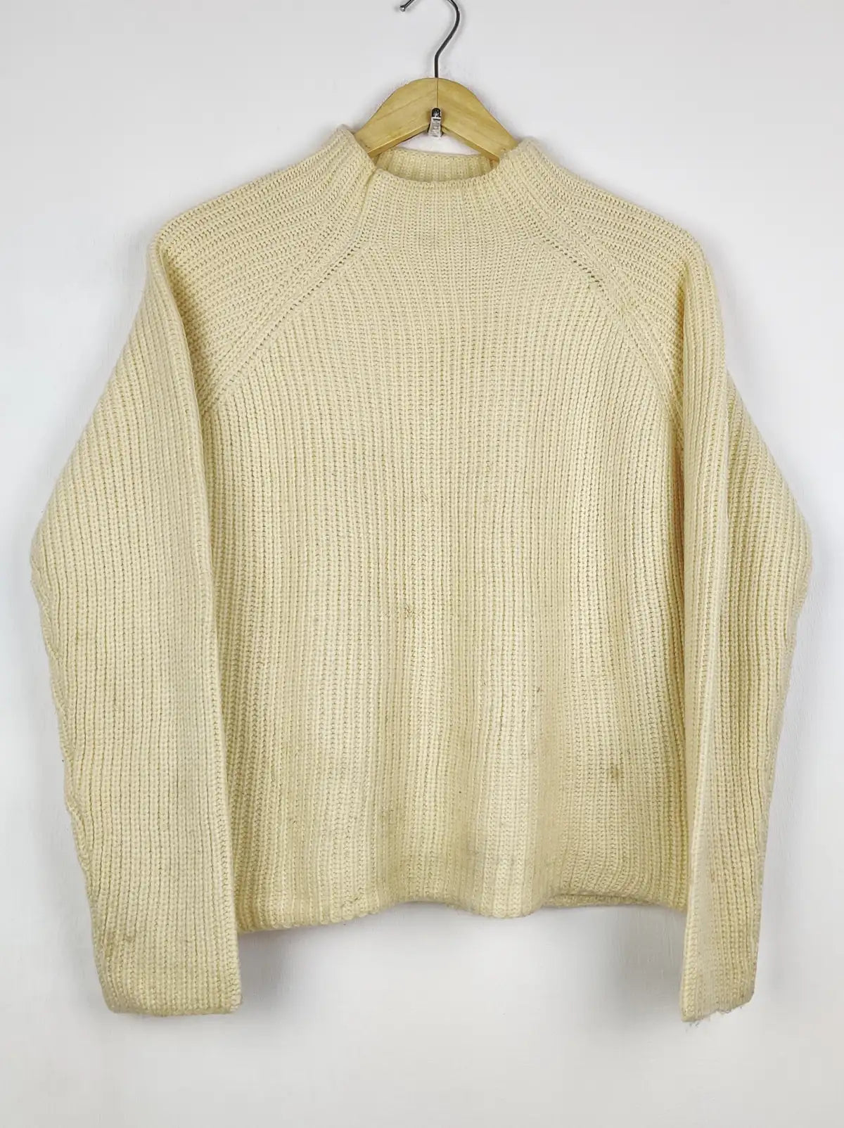 Buy online pre-used pre-loved 100% authentic & Original branded Zara (WT-11578) available in Pakistan. Top international brands avilable.