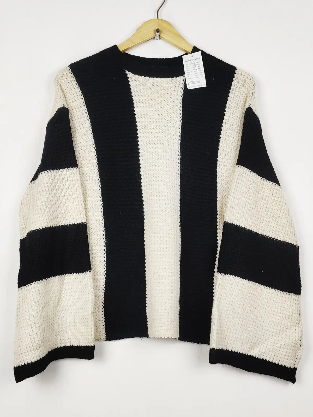 Buy online pre-used pre-loved 100% authentic & Original branded Shein (WT-11616) available in Pakistan. Top international brands avilable.